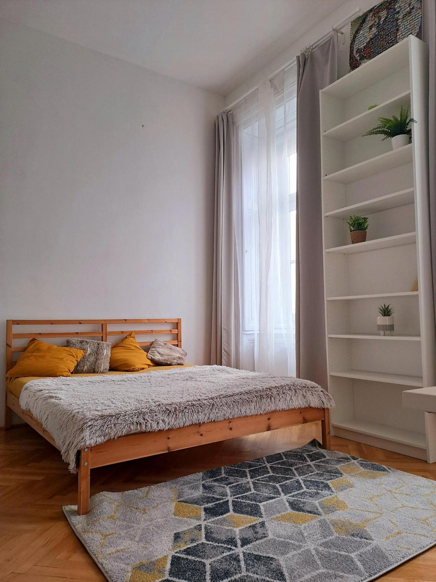 Sunny & Elegant Large Flat Next To Parliament Appartement *